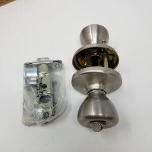 (1) Kwikset Security Series Tylo Privacy Door Knobset - Satin Nickel - 300T-15V1